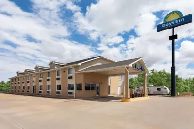 Photo 2 - Days Inn by Wyndham Ogallala