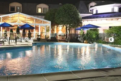 Photo 2 - Norwalk Inn & Conference Center