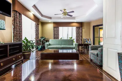 Photo 4 - Quality Inn & Suites Orangeburg