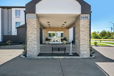 Photo 2 - Sleep Inn Springfield West
