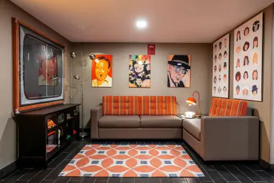 Photo 4 - The Verve Hotel Boston Natick, Tapestry Collection by Hilton