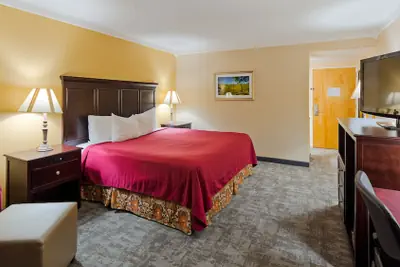 Photo 5 - Osage Creek Lodge