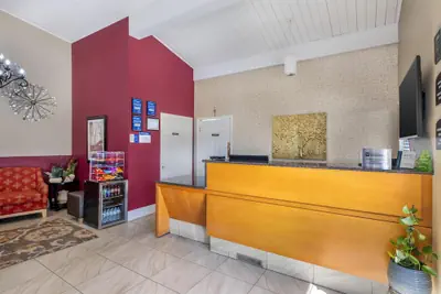 Photo 5 - Best Western Winchester Hotel