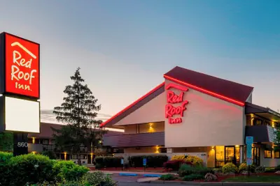 Photo 2 - Red Roof Inn Edison