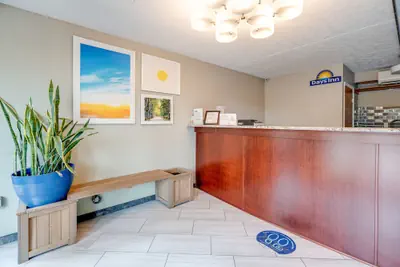 Photo 3 - Days Inn by Wyndham Nashville Saint Thomas West Hospital