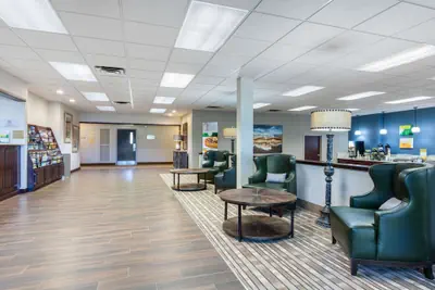 Photo 3 - Quality Inn & Suites Mountain Home North