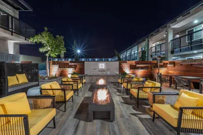 Photo 2 - Bluestem Hotel Torrance Los Angeles, an Ascend Collection Hotel