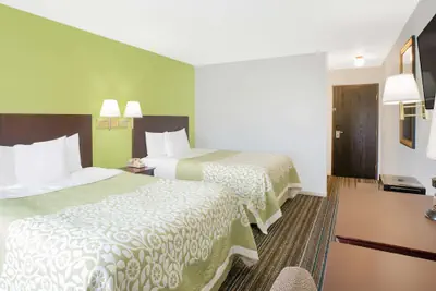 Photo 3 - Days Inn by Wyndham York