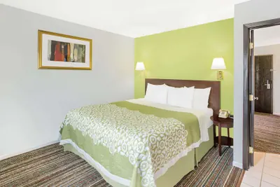 Photo 5 - Days Inn by Wyndham York