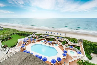 Photo 2 - Holiday Inn Resort Lumina on Wrightsville Beach by IHG