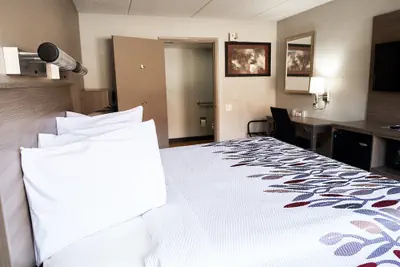 Photo 4 - Red Roof Inn Rochester - Henrietta