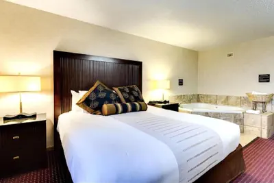 Photo 4 - Fireside Inn and Suites