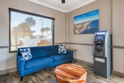 Photo 4 - Comfort Inn & Suites Daytona Beach Oceanfront