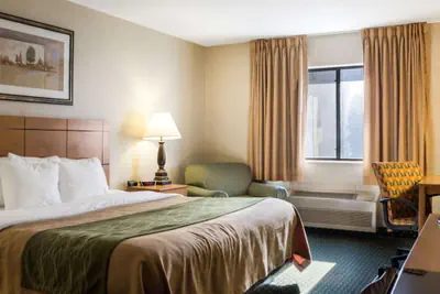 Photo 5 - Comfort Inn Jamestown South