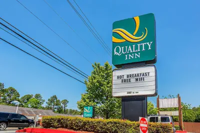 Photo 2 - Quality Inn Atlanta Northeast I-85