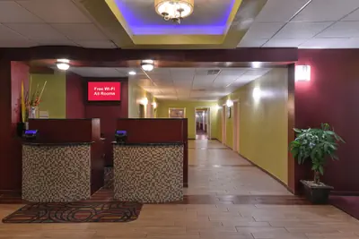 Photo 4 - Red Roof Inn Chambersburg