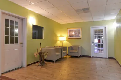 Photo 3 - Red Roof Inn Chambersburg