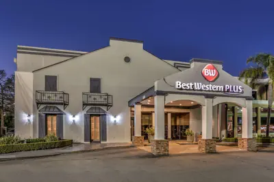 Photo 2 - Best Western Plus Westbank
