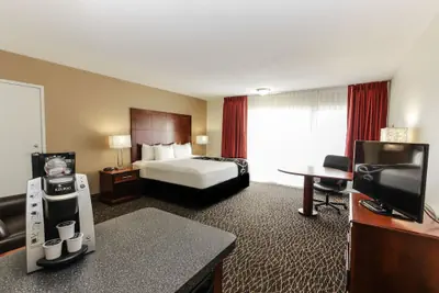 Photo 5 - La Quinta Inn by Wyndham Clearwater Central
