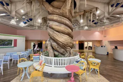 Photo 3 - Pink Shell Beach Resort and Marina