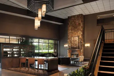 Photo 3 - Sheraton Bucks County Langhorne