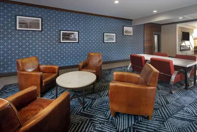 Photo 5 - DoubleTree by Hilton Manhattan, KS