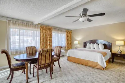 Photo 2 - SureStay Plus Hotel by Best Western Reno Airport