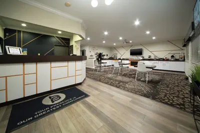 Photo 2 - BridgePointe Advantage by BPhotels