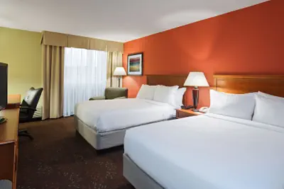 Photo 4 - Holiday Inn Cincinnati-Riverfront by IHG