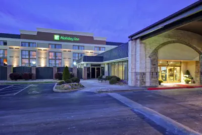 Photo 2 - Holiday Inn Cincinnati-Riverfront by IHG