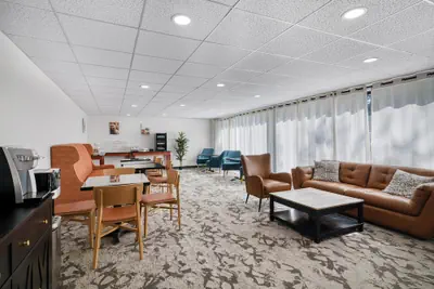 Photo 2 - Baldwin Inn & Suites, SureStay Collection by Best Western