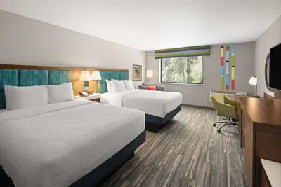 Photo 2 - Hampton by Hilton Spokane
