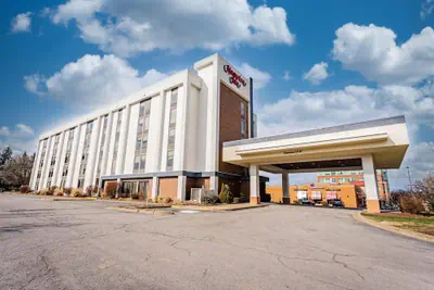 Photo 2 - Hampton Inn Morgantown