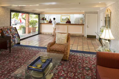 Photo 5 - Campbell Inn