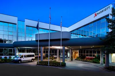 Photo 2 - Marriott Melville Long Island