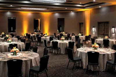 Photo 4 - Marriott Melville Long Island