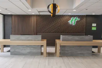 Photo 3 - Holiday Inn Roanoke Airport – Conference CTR by IHG