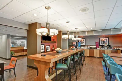Photo 5 - Hampton Inn Charlotte-Gastonia
