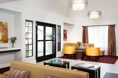 Photo 4 - Holiday Inn Express Simi Valley by IHG