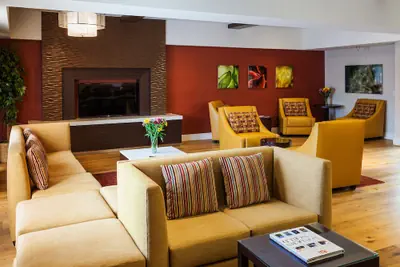 Photo 5 - Holiday Inn Express Simi Valley by IHG