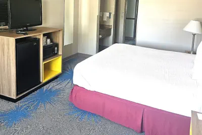 Photo 5 - Days Inn by Wyndham North Sioux City