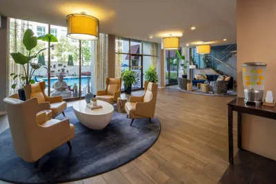 Photo 3 - Fairfield Inn & Suites by Marriott Charlotte Uptown