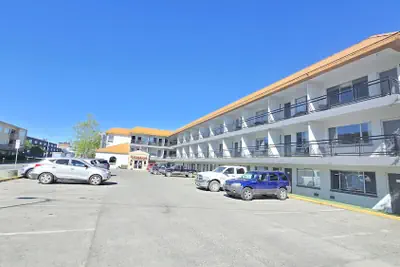 Photo 2 - Ramada by Wyndham Anchorage