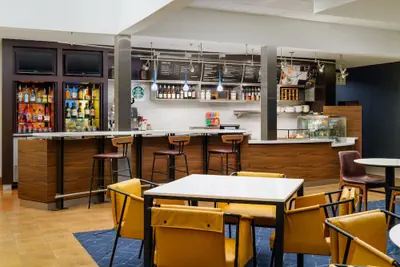 Photo 2 - Courtyard by Marriott Columbus Worthington