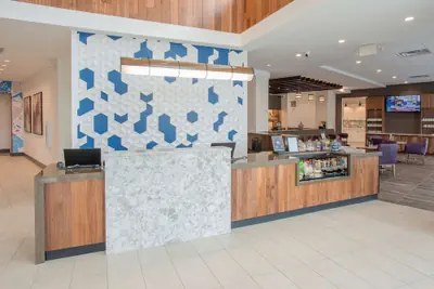 Photo 5 - Hyatt Place Cincinnati / Sharonville Convention Center