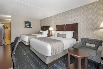 Photo 2 - Best Western Plus Keene Hotel
