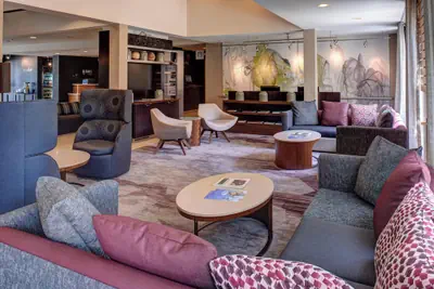 Photo 2 - Courtyard by Marriott Des Moines West Clive