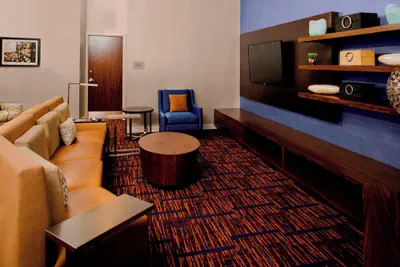 Photo 3 - Courtyard by Marriott Columbus Downtown