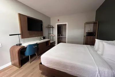 Photo 3 - SureStay by Best Western Morgan Hill