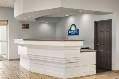 Photo 3 - Days Inn by Wyndham Hershey